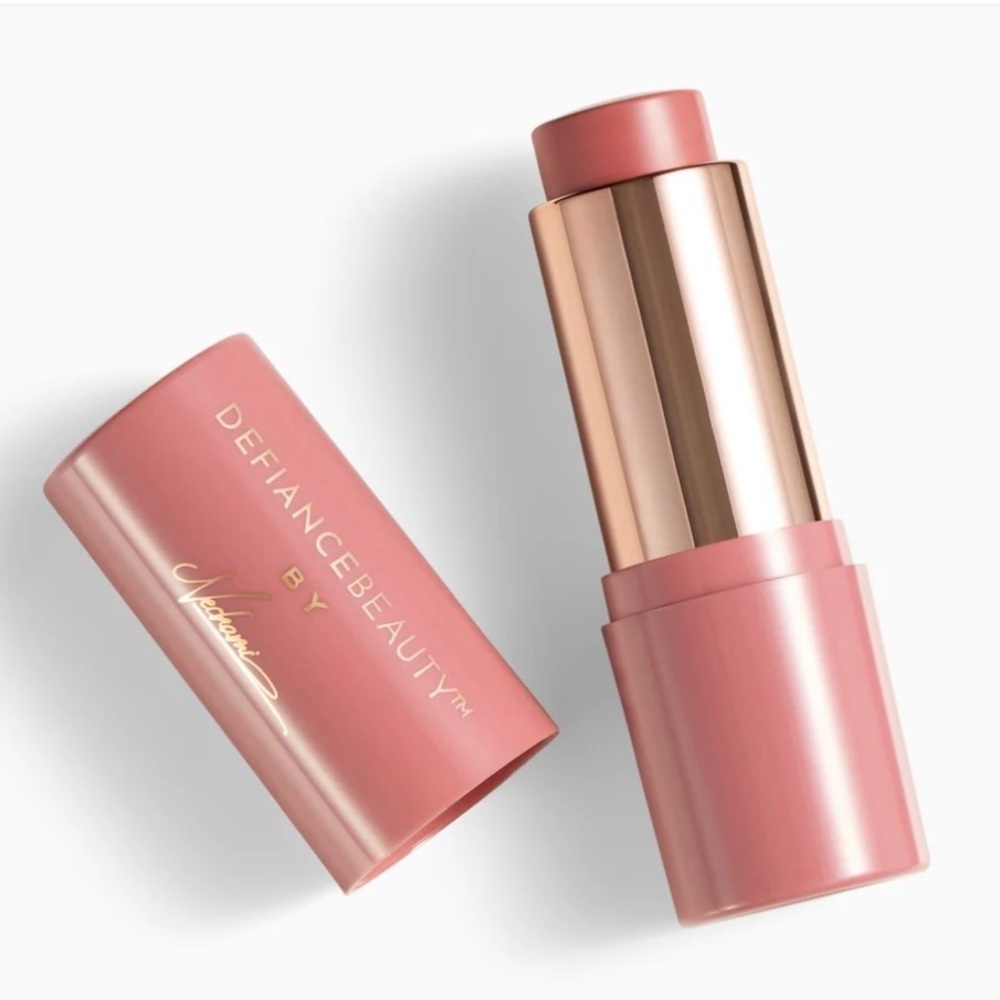 Defiance Beauty Silk Peptide Blush -8.5g/.30 OZ